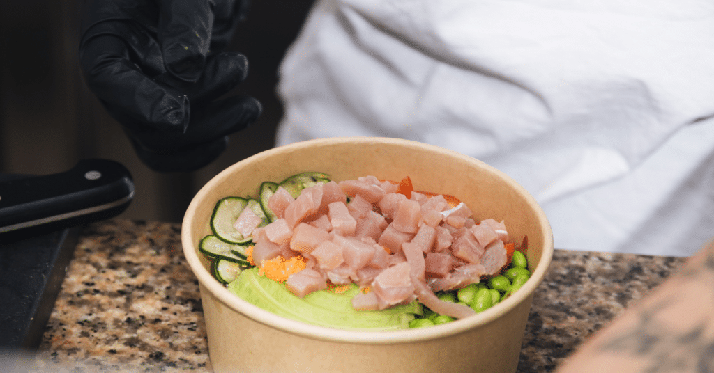 opciones sabrosas para el poke bowl