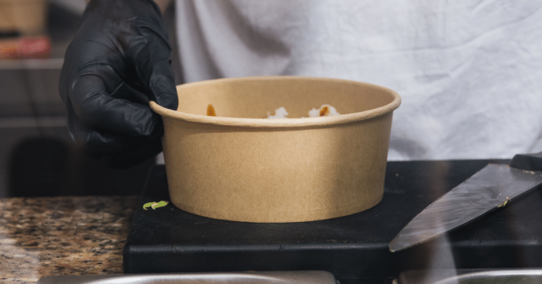 poke bowl con ingredientes exoticos y atrevidos